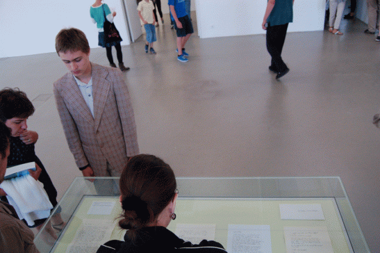 reading-letters-in-the-frideriecum