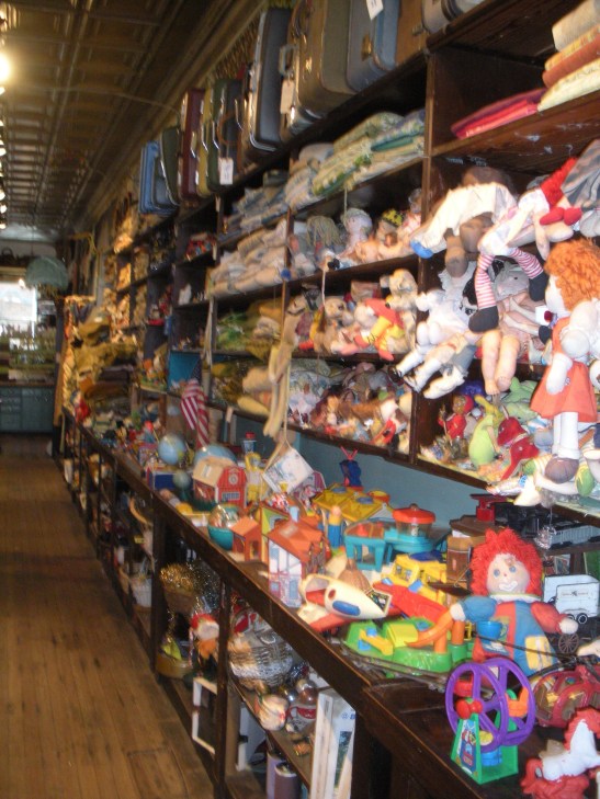 Go Elsewhere Museum, Greensboro, NC. Image courtesy of Melissa Messina